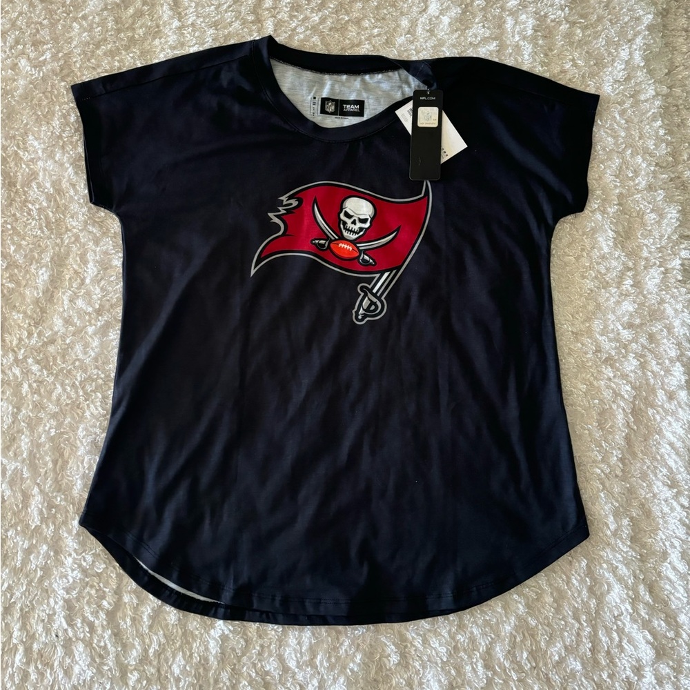 Women’s Buccaneers Top.